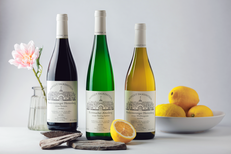 Výber vín Hofgut Falkenstein / Balík od vinára, 6 fliaš , suché Výber vín Hofgut Falkenstein / Balík od vinára, 6 fliaš , suché
